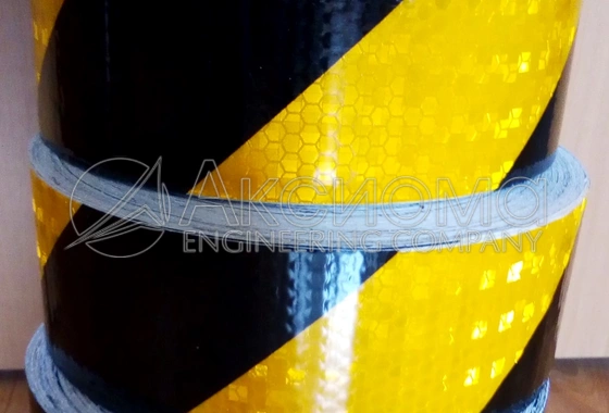 Светоотражающая лента черно-желтая 50 мм, алмазная самоклеющаяся для автотранспорта.